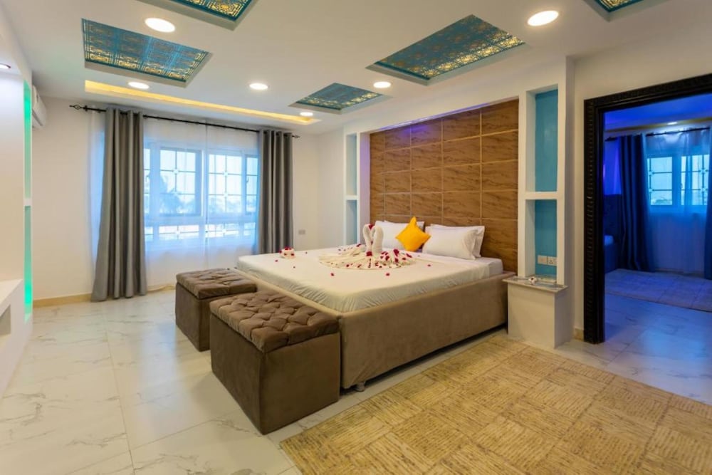 Family Suite photo 2
