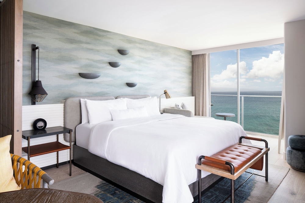 Club Suite, 1 Bedroom, Club Lounge Access, Ocean View (hokupa'a Tower, Premier Suite)