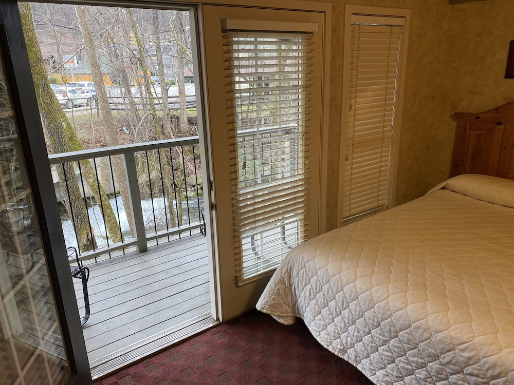 Cottage - Photo 4