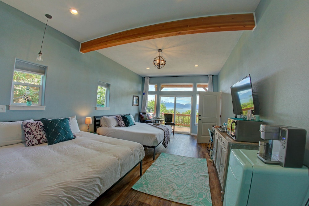 Luxury Room, Multiple Beds, Ocean View