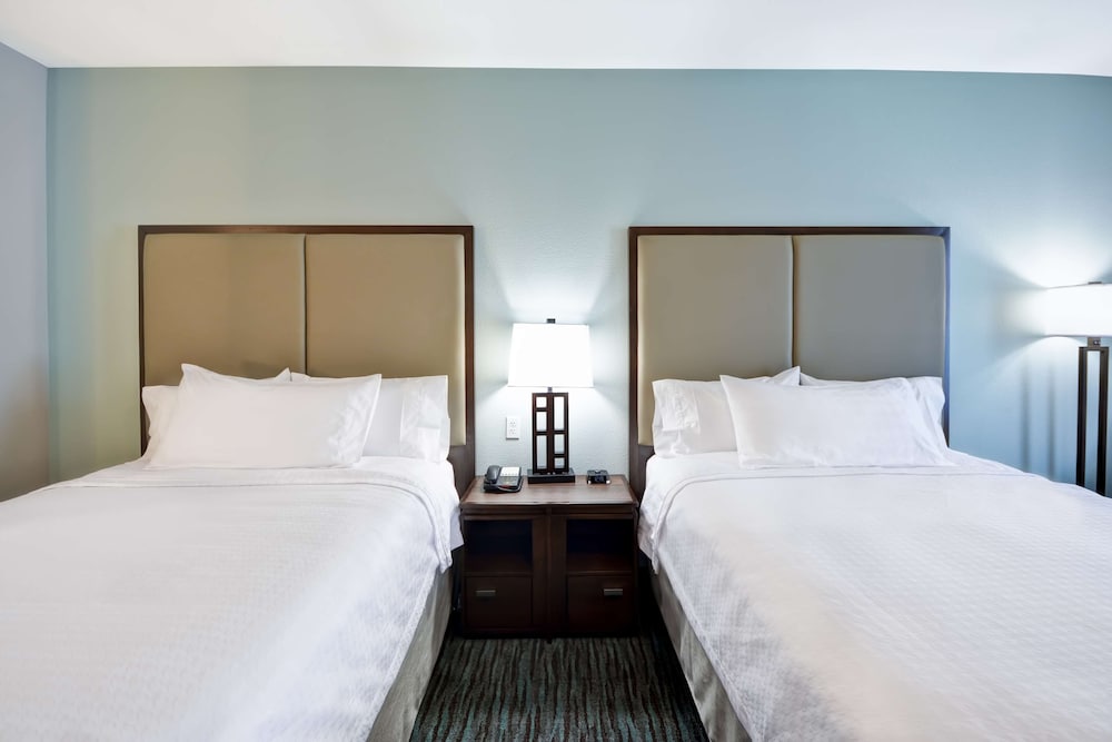 Suite, 2 Queen Beds, Accessible, Ocean View (Hearing) photo 2