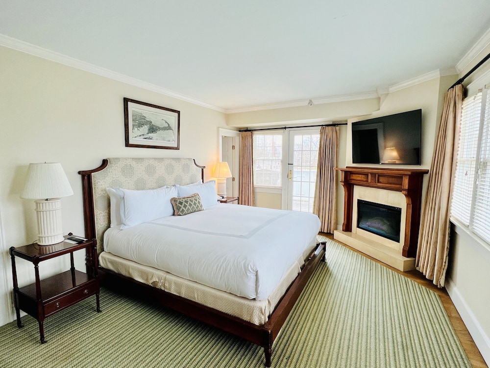 Presidential Suite, Multiple Beds