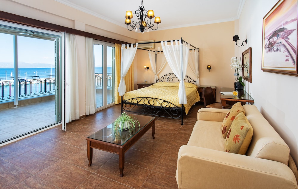 Junior Suite, Sea View - Photo 1