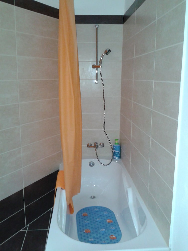 Superior Apartment, 2 Bedrooms, Balcony, City View photo 3