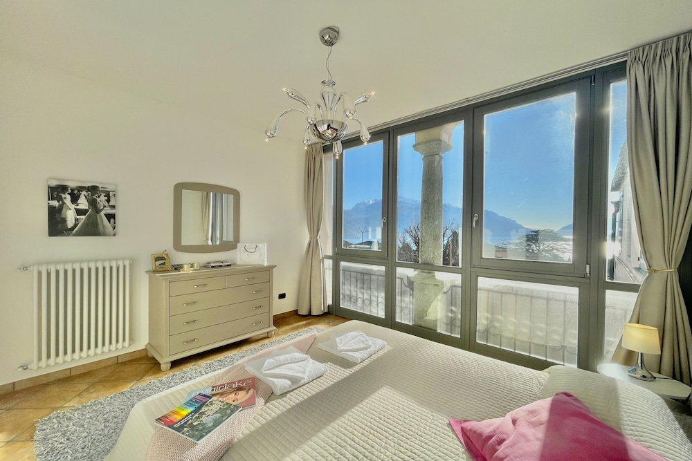 Family Apartment, 2 Bedrooms, Mountainside (Palazzo Castelletto)