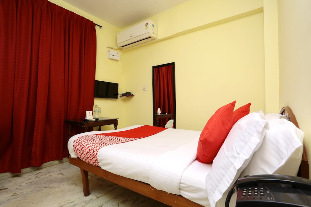 Double Room, 1 Queen Bed photo 3