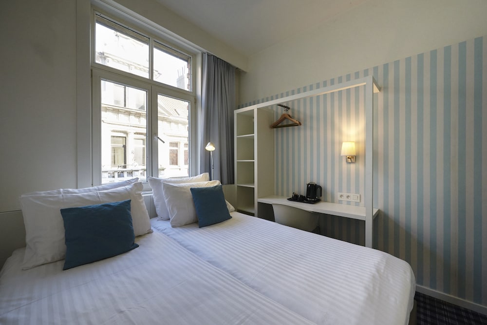 Basic Double Room