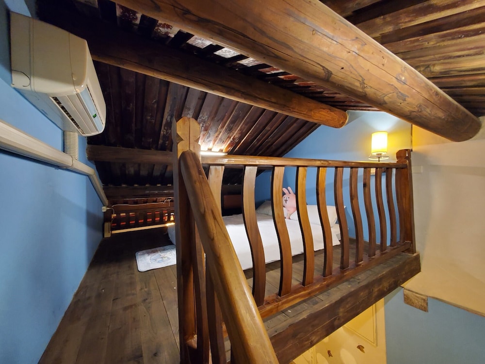 Family Quadruple Room - Photo 15