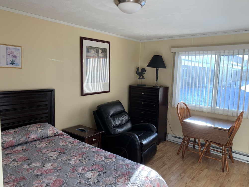 Queen Room photo 3
