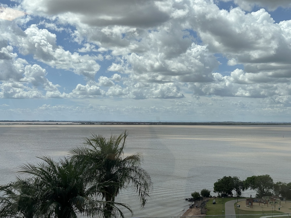 Superior Room, 1 King Bed, River View - Photo 4