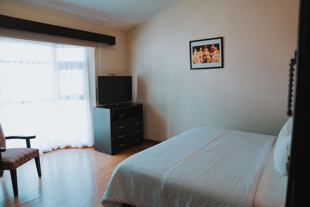 Executive Room photo 2
