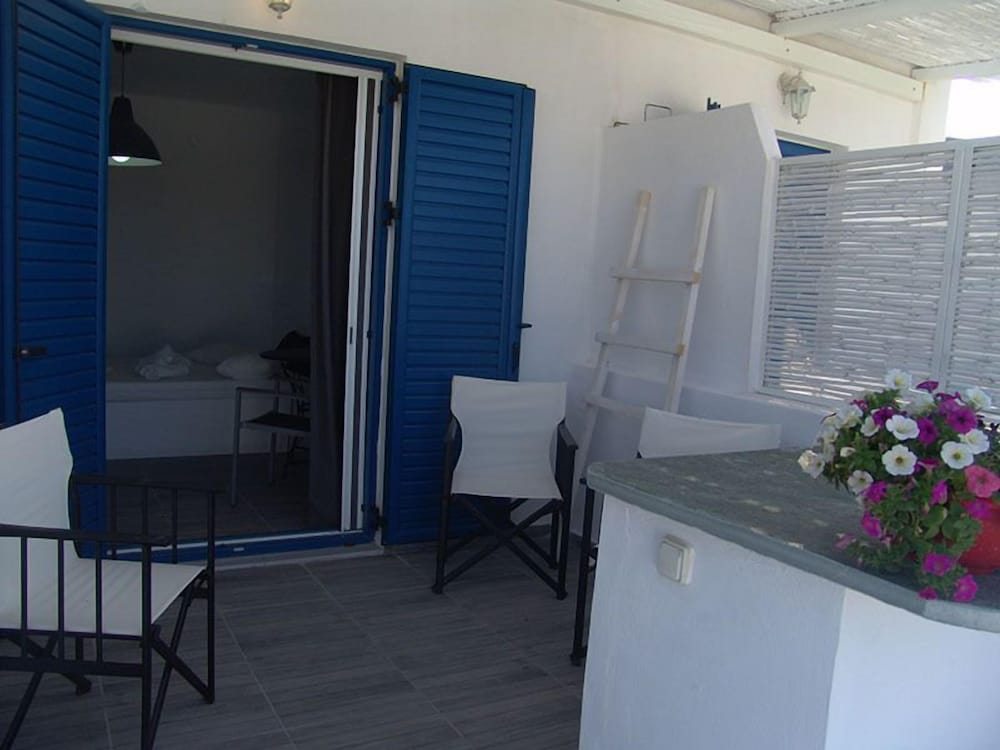 Double Room, Sea View (6,7) photo 3