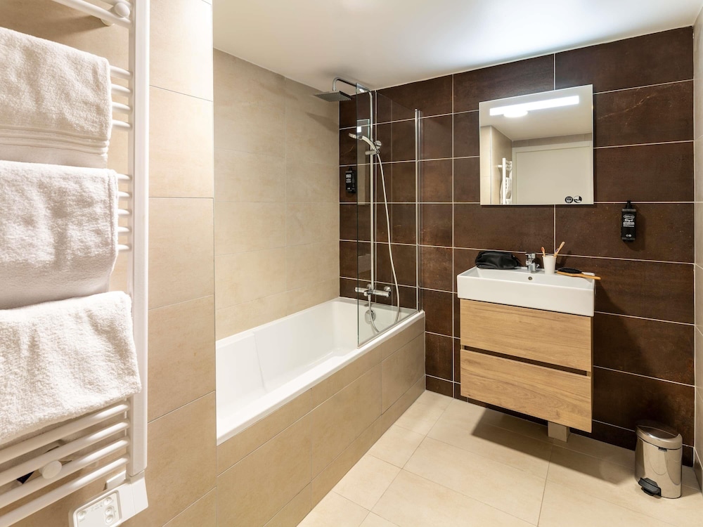 Standard Room, 1 Double Bed - Photo 5