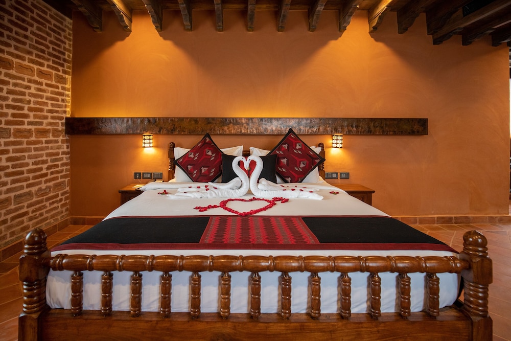 Heritage Suite with Free Airport Pick Up, 10% Off on Spa