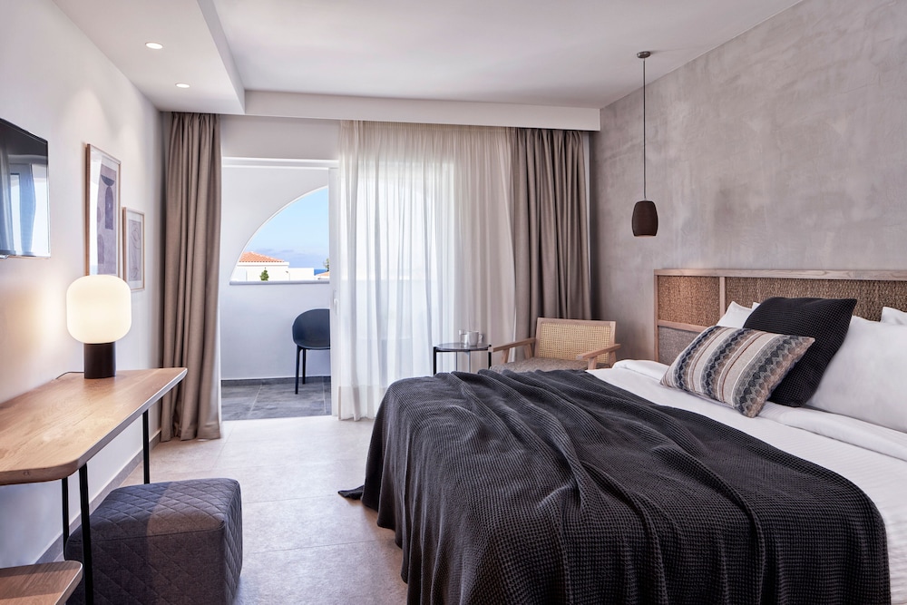Double Room, Inland View