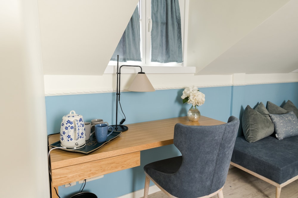 Superior Suite - Photo 5