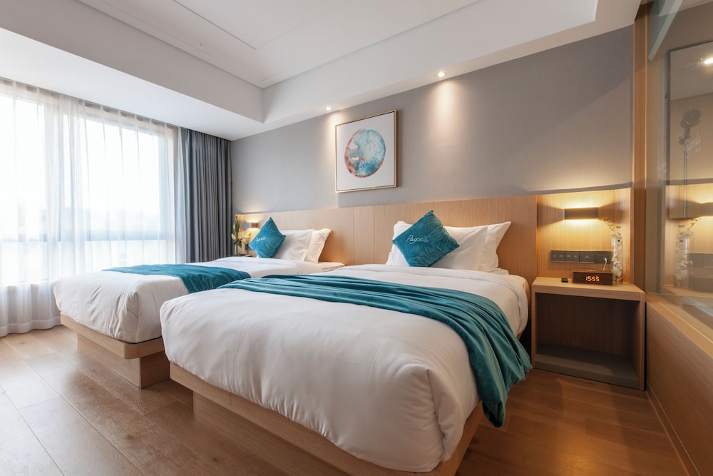 Classic Twin Room