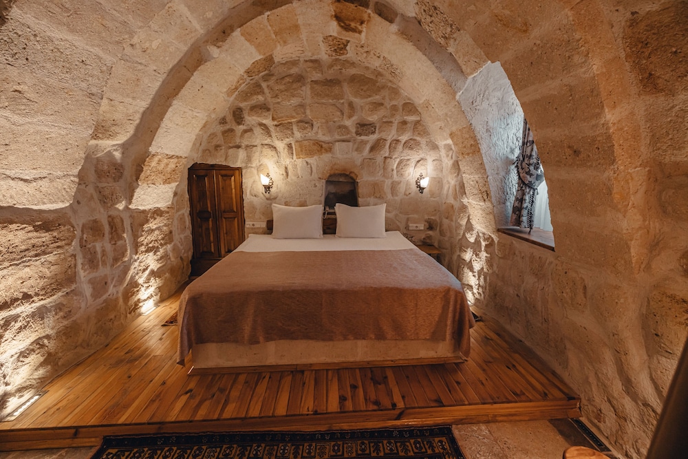 Family Arch Room photo 3