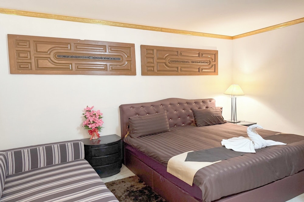 Suite King Room - Photo 1
