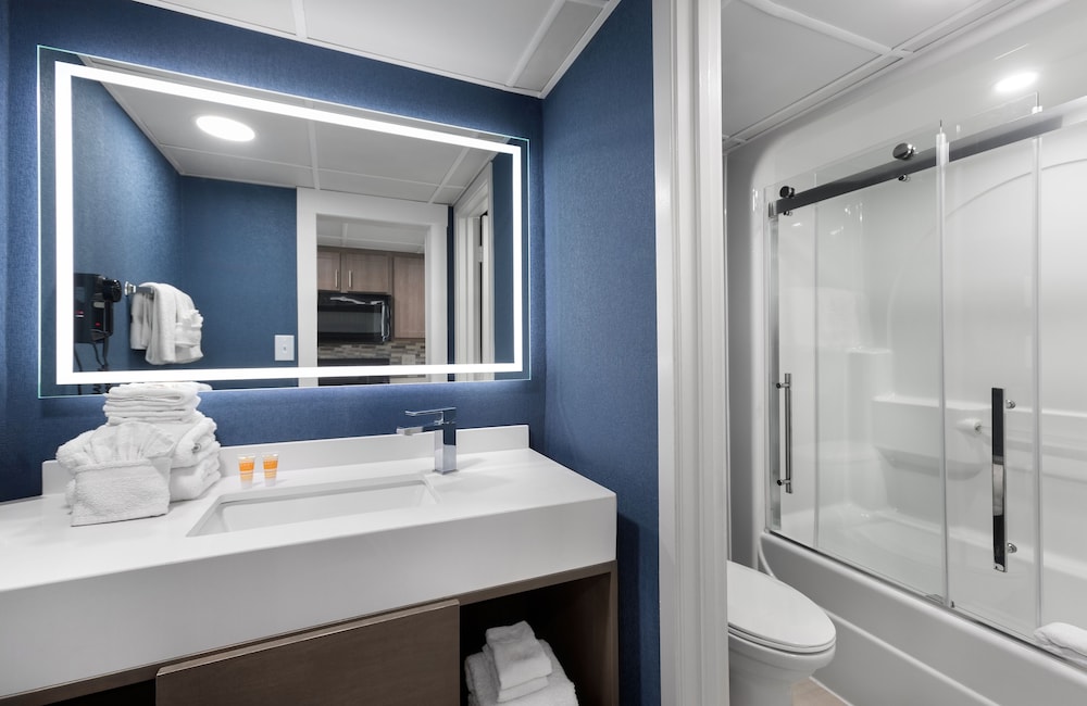 Suite, Oceanfront - Photo 8