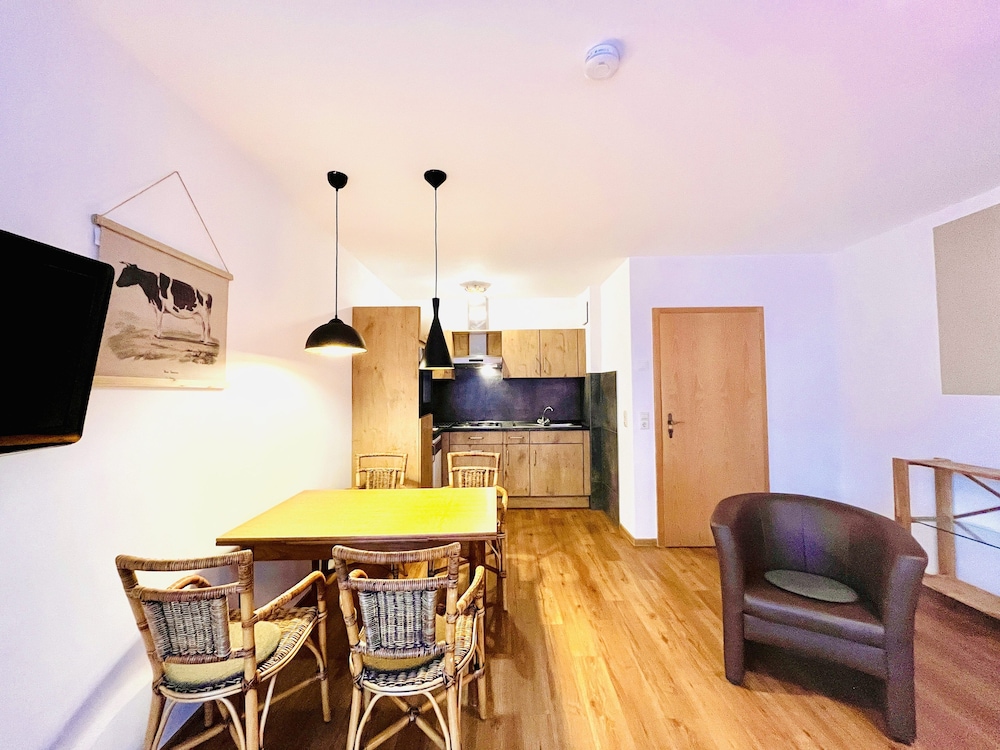 Superior Condo, Non Smoking, Mountain View photo 3
