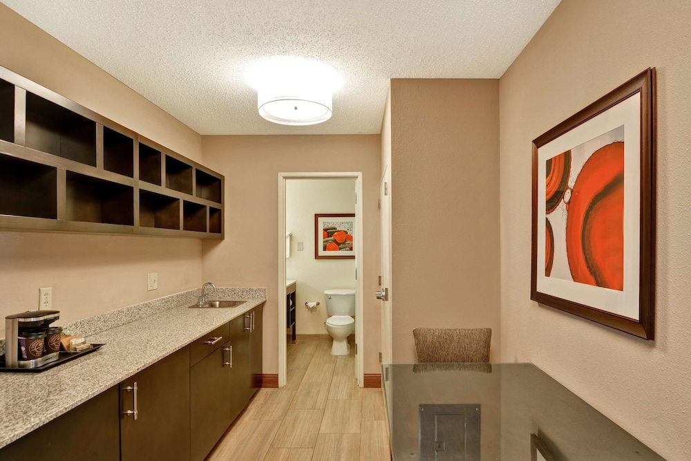 Studio Suite, 1 King Bed, Accessible, Bathtub (Mobility & Hearing)