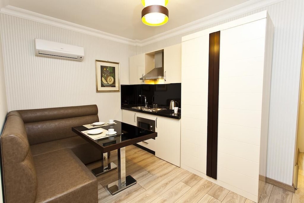 Standard Condo, 1 Bedroom photo 2