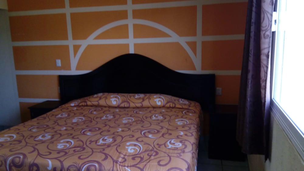 Economy Single Room, 1 Twin Bed, Non Smoking photo 1