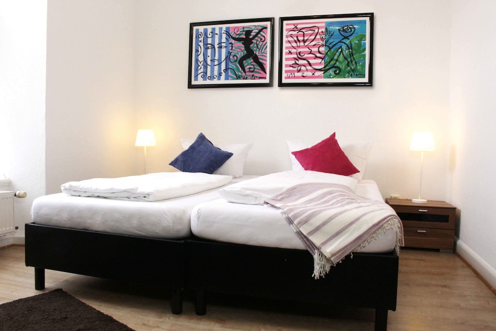 Apartment photo 1