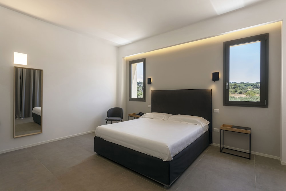 Camera Deluxe con Letto Matrimoniale photo 3