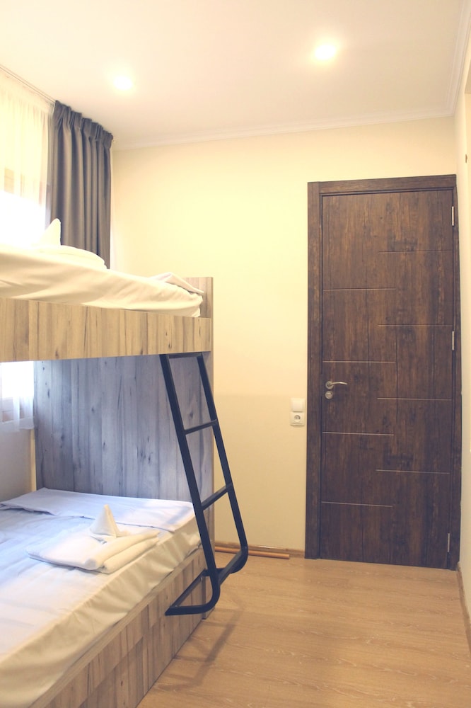Economy Double Room photo 2