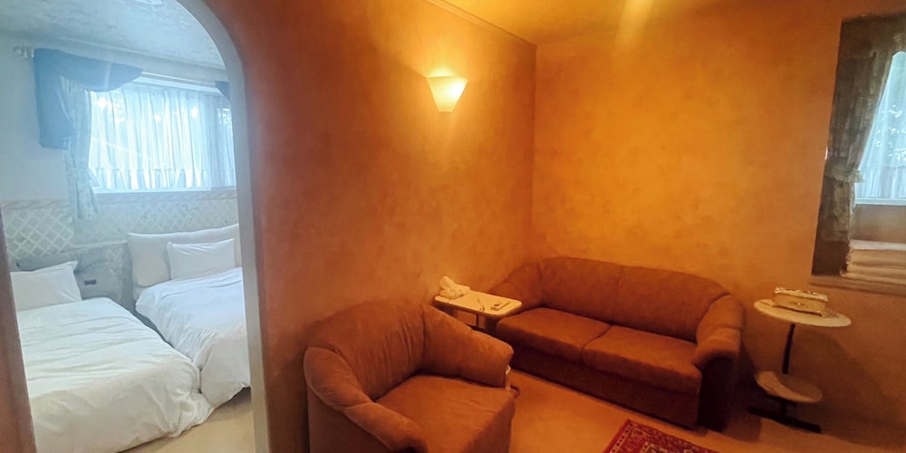 Family Triple Room photo 3