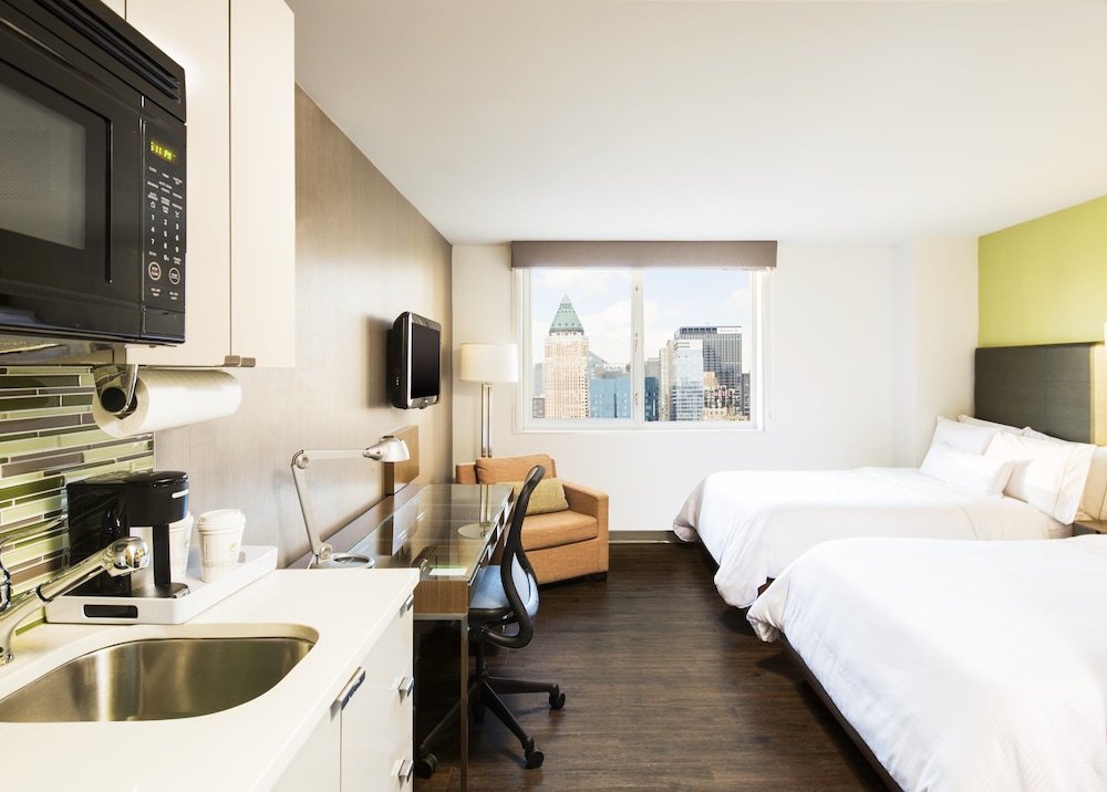 Traditional Room, 2 Double Beds photo 2
