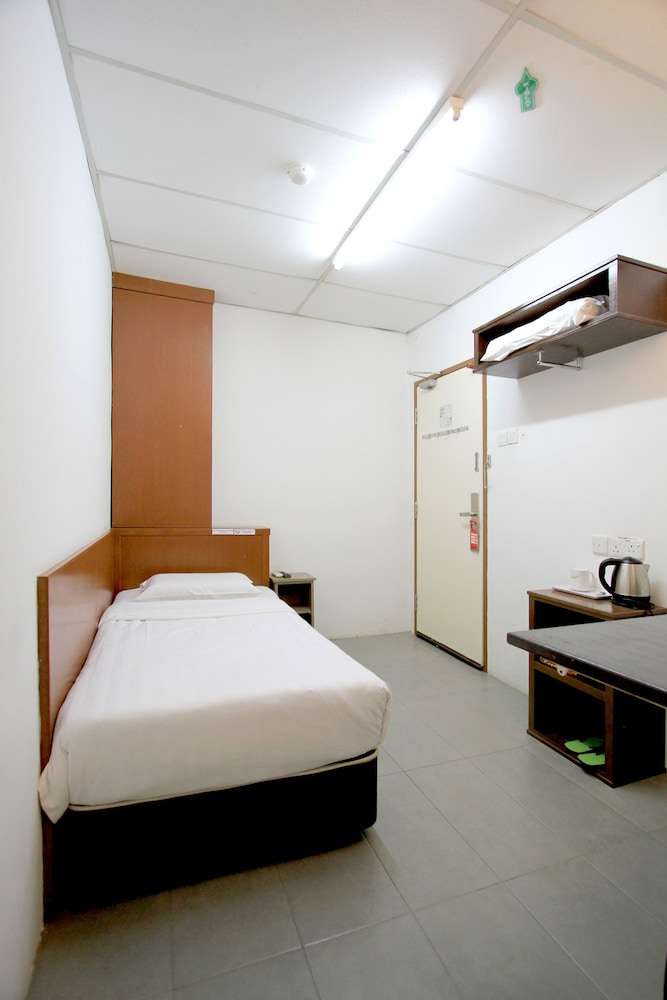Basic Single Room
