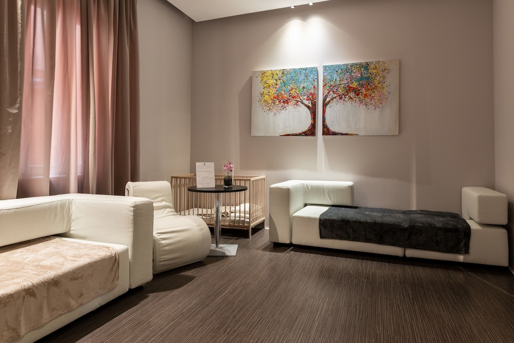 Executive Suite, 1 Bedroom, City View (4 pax) - Photo 5