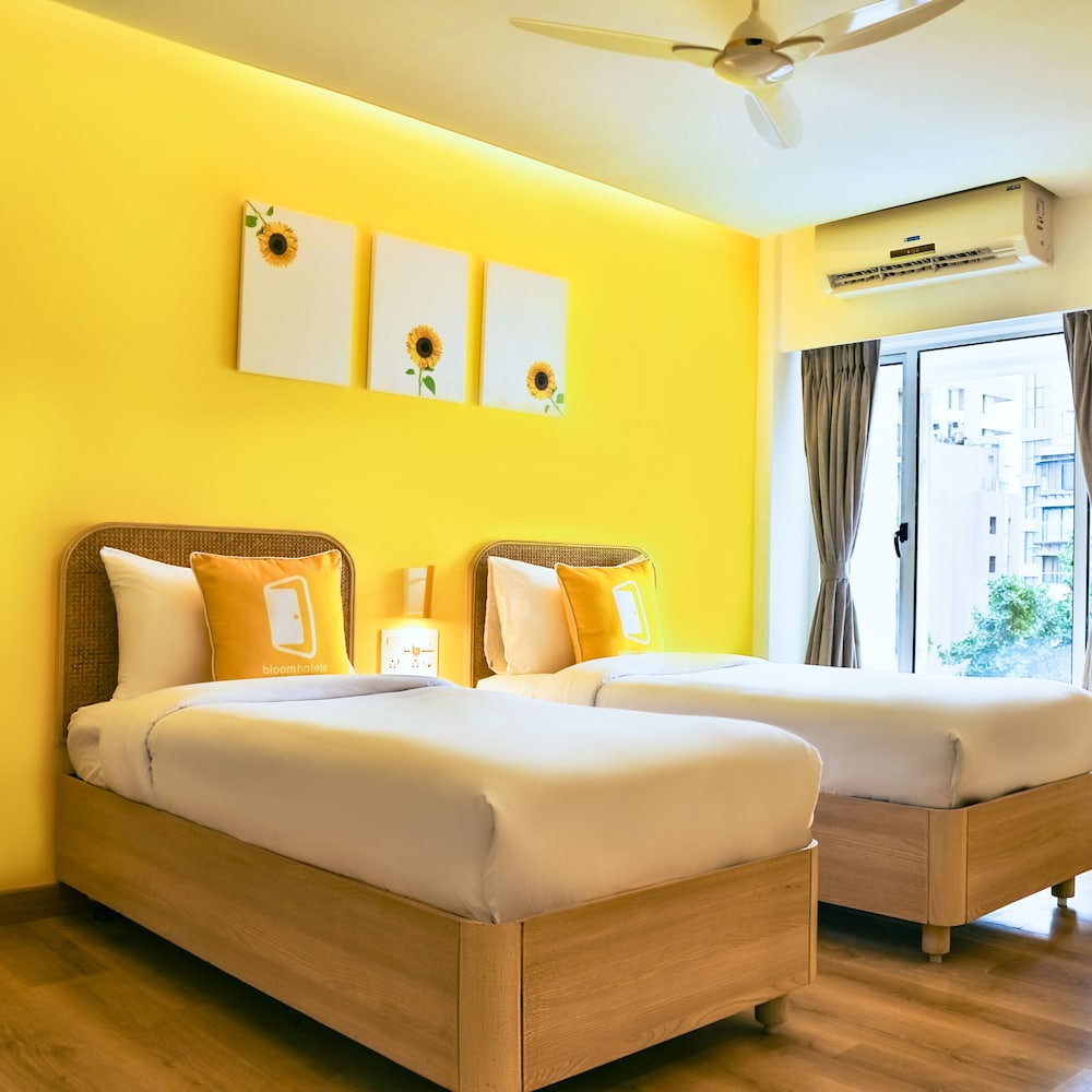 Standard Twin Room - Photo 4