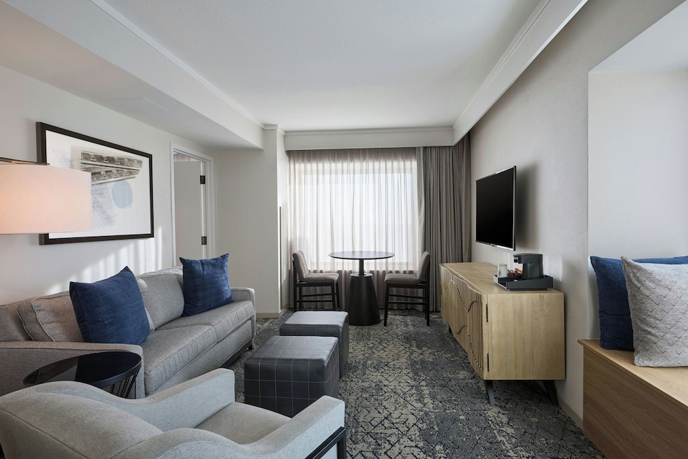 Club Suite, 2 Queen Beds - Photo 1