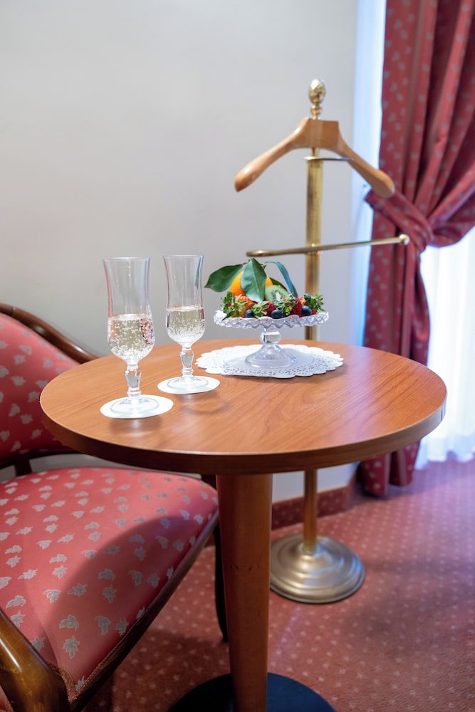 Classic Double Room - Photo 3