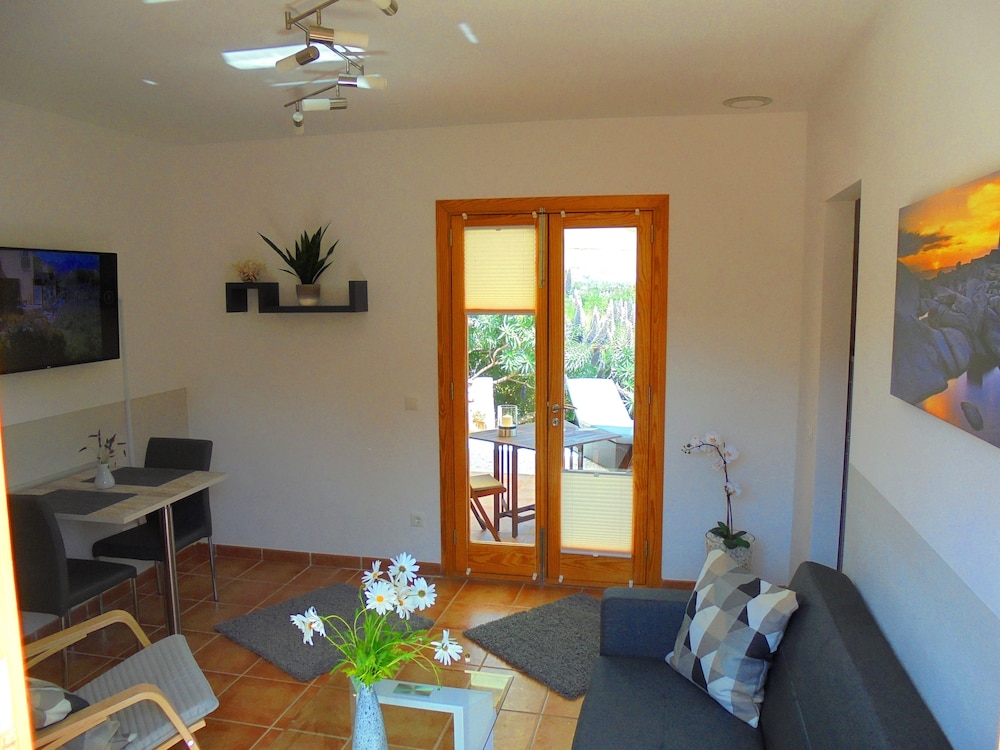 Apartment photo 3