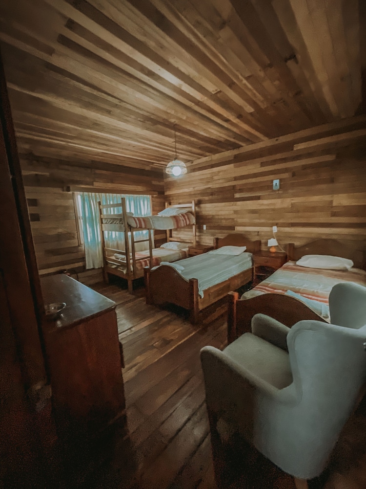 Cabin photo 1