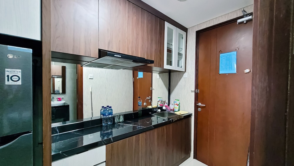 Standard Apartment, 1 King Bed, Non Smoking, Ocean View photo 3