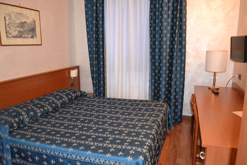 Economy Room photo 1
