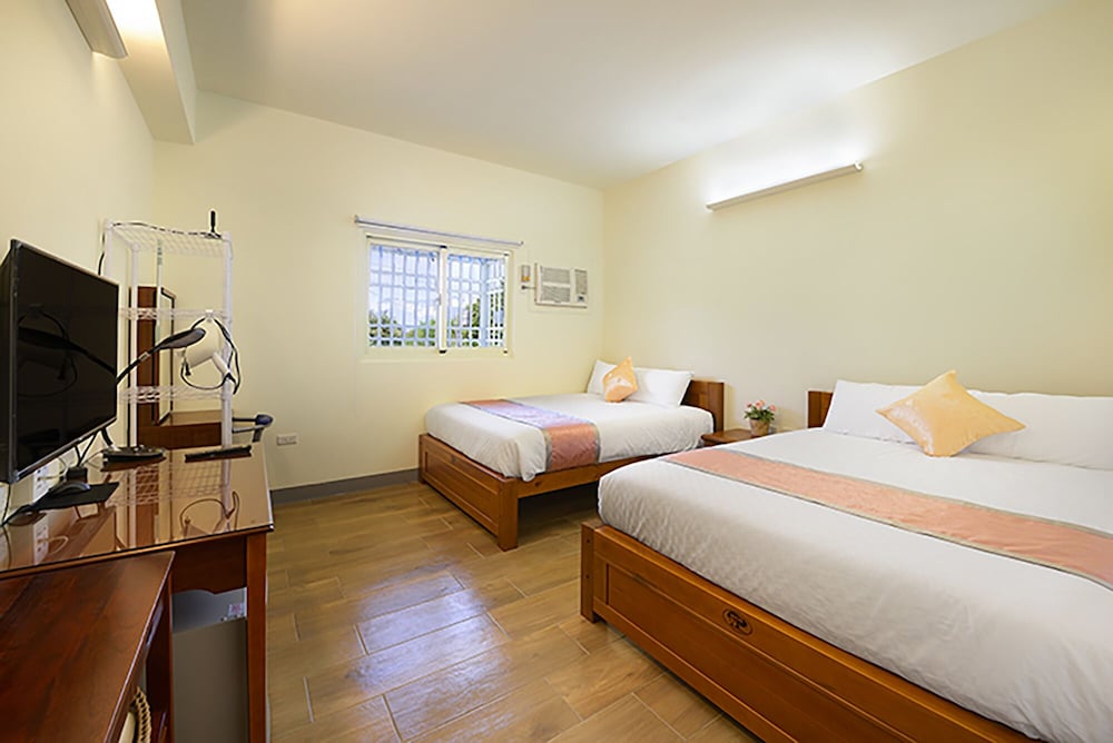 Classic Quadruple Room photo 1