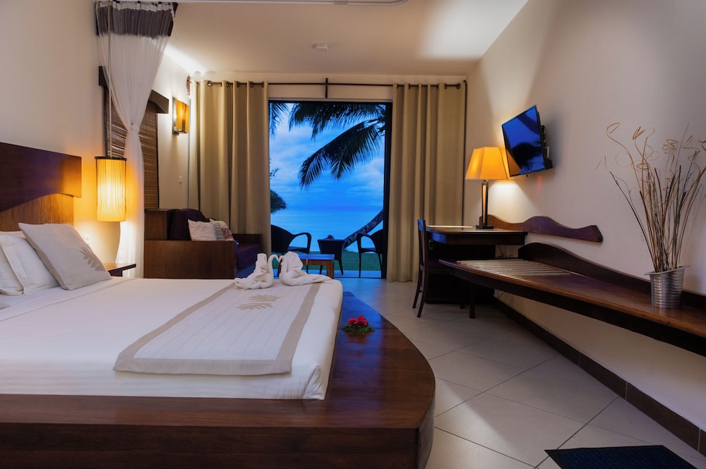 Superior Room with beach access and Ocean view photo 1