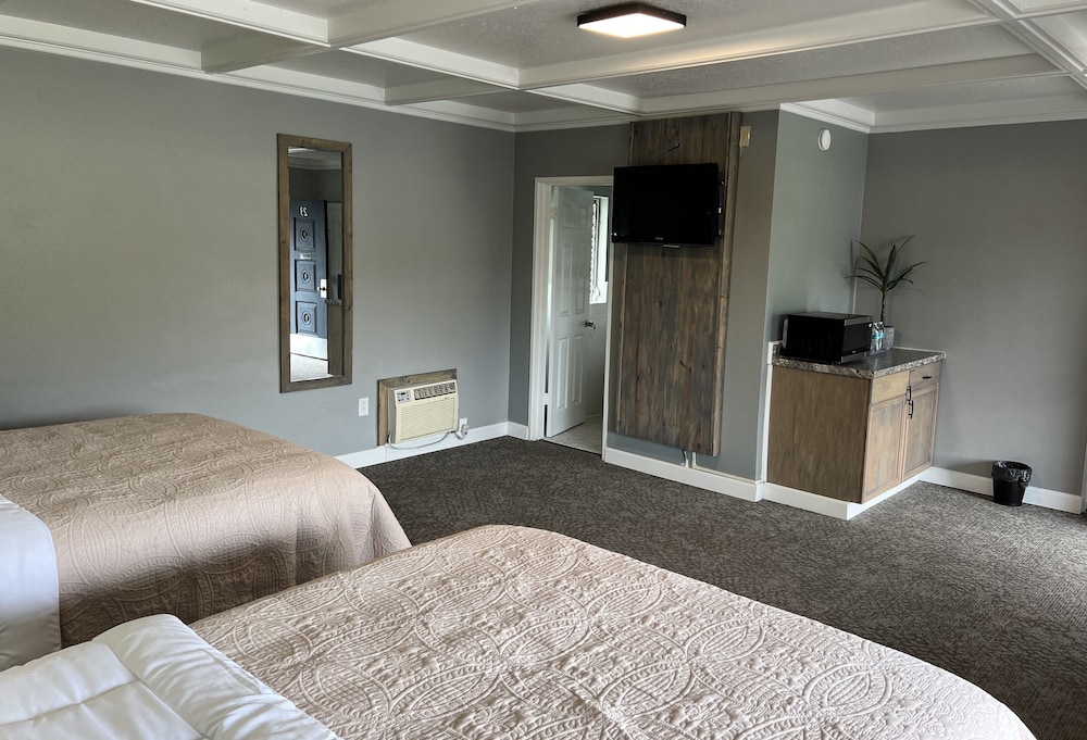 Deluxe Room - Photo 3