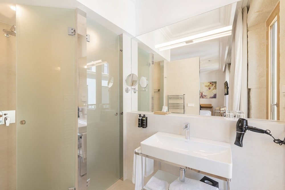 Suite, 2 Bedrooms thumbnail 5