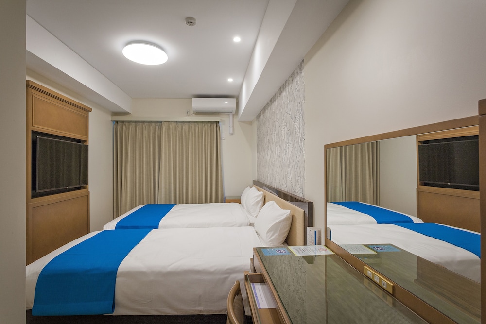 Top Floor Ocean view Twin Room - Photo 3