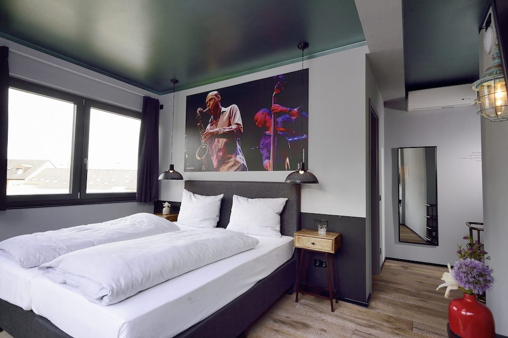 Large Room