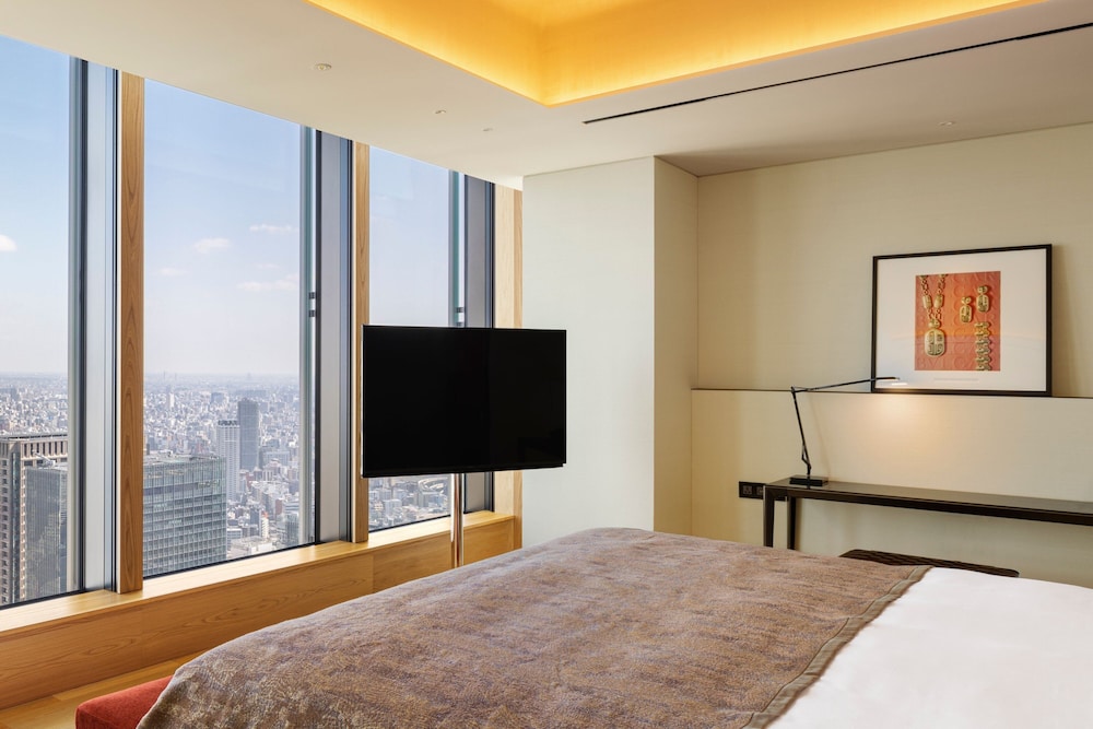 Superior Suite, 1 Bedroom (View)
