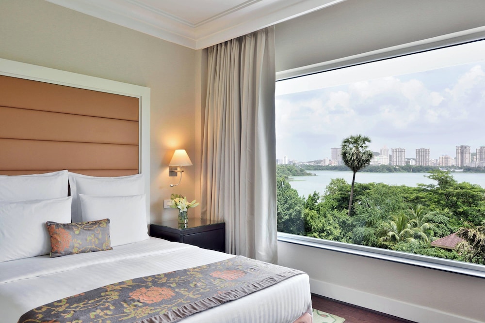 Apartment, 1 Double Bed, Lake View - Photo 2